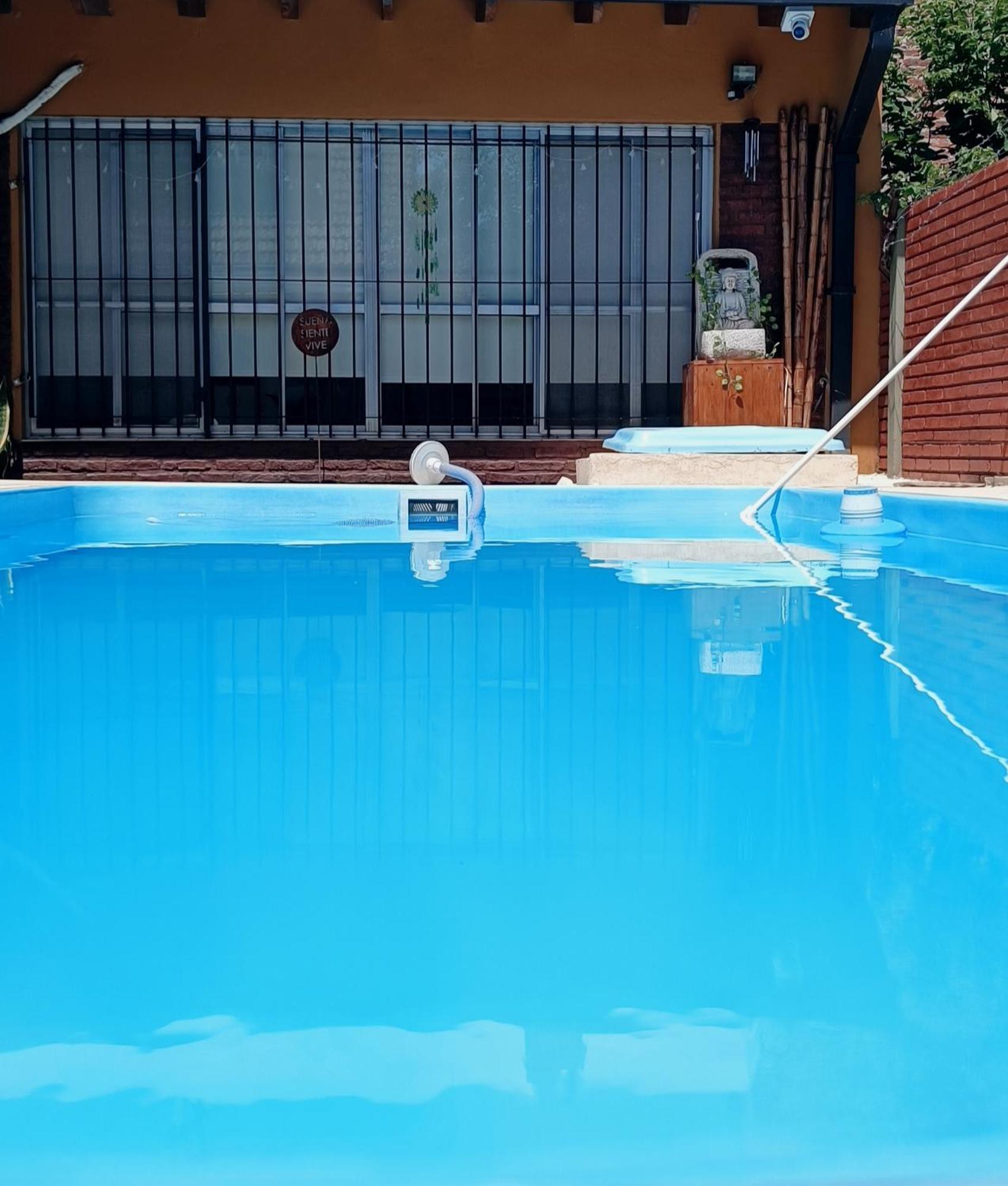Casa Olivia- Alojamiento Con Piscina - Aeropuerto אזייזה מראה חיצוני תמונה